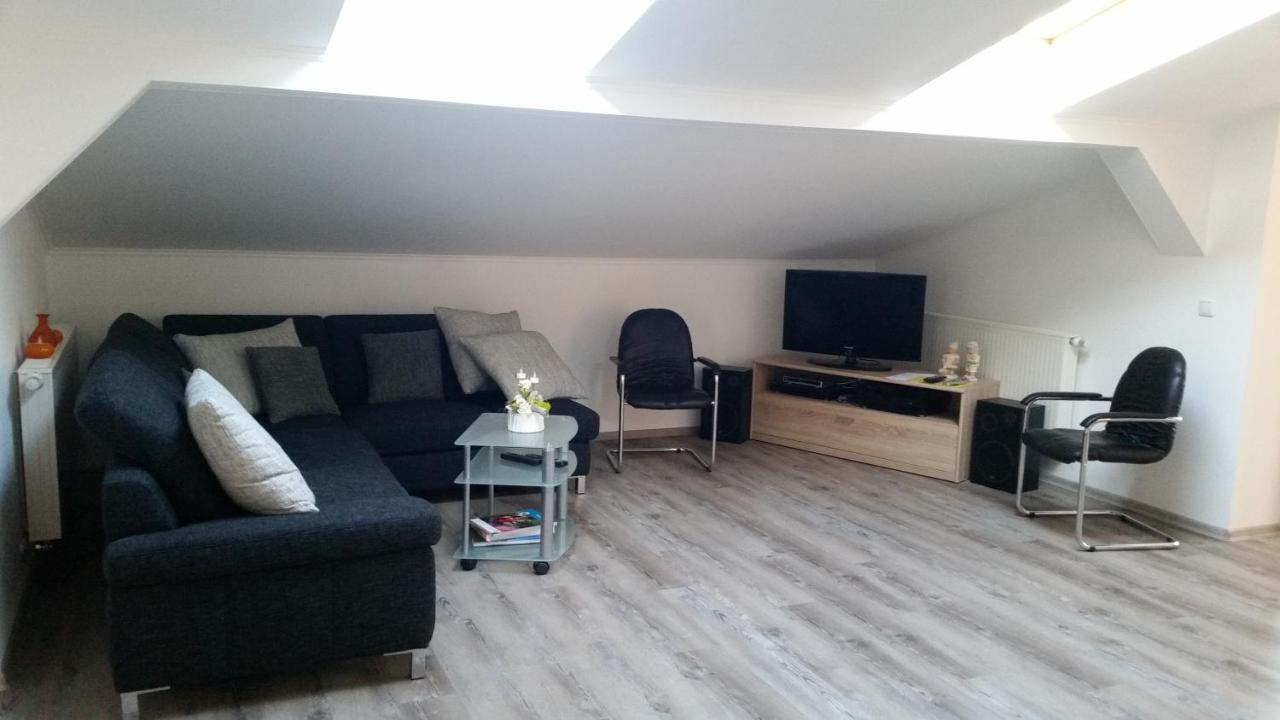 Ferienwohnung "Burgblick" An der Schmucke Экстерьер фото