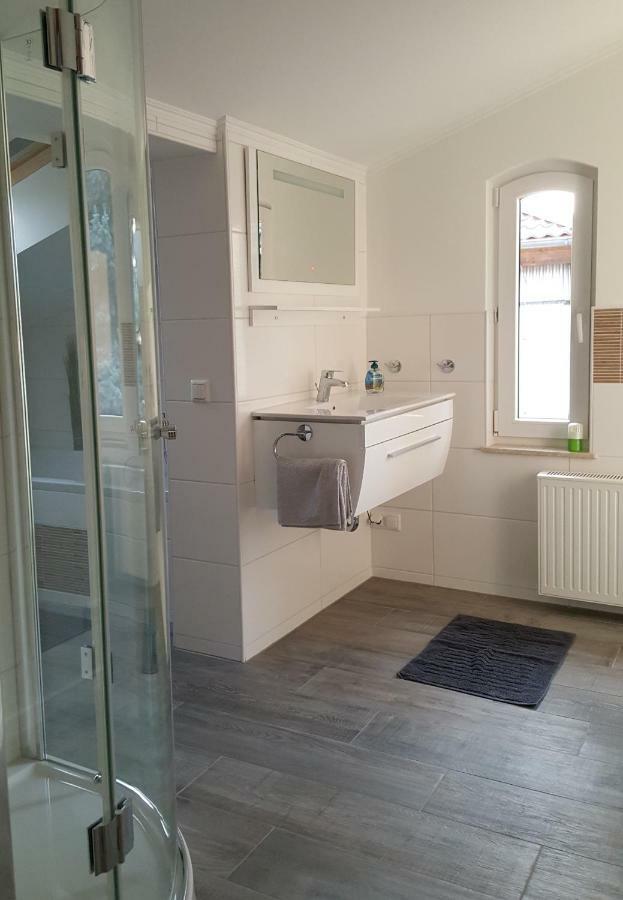 Ferienwohnung "Burgblick" An der Schmucke Экстерьер фото